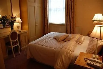 Kilronan House Hotel Dublin 3*,